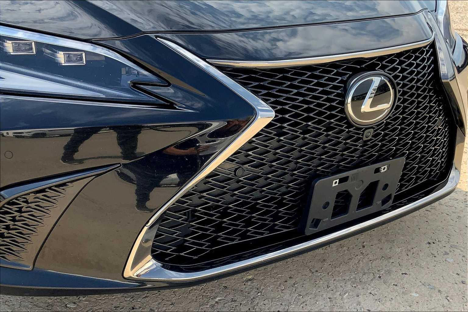 2024 Lexus ES 350 F SPORT Handling photo 28