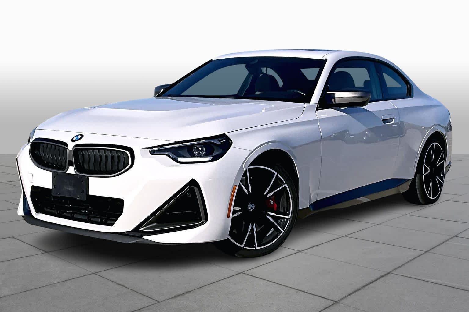 2022 BMW 2 Series M240i's photo
