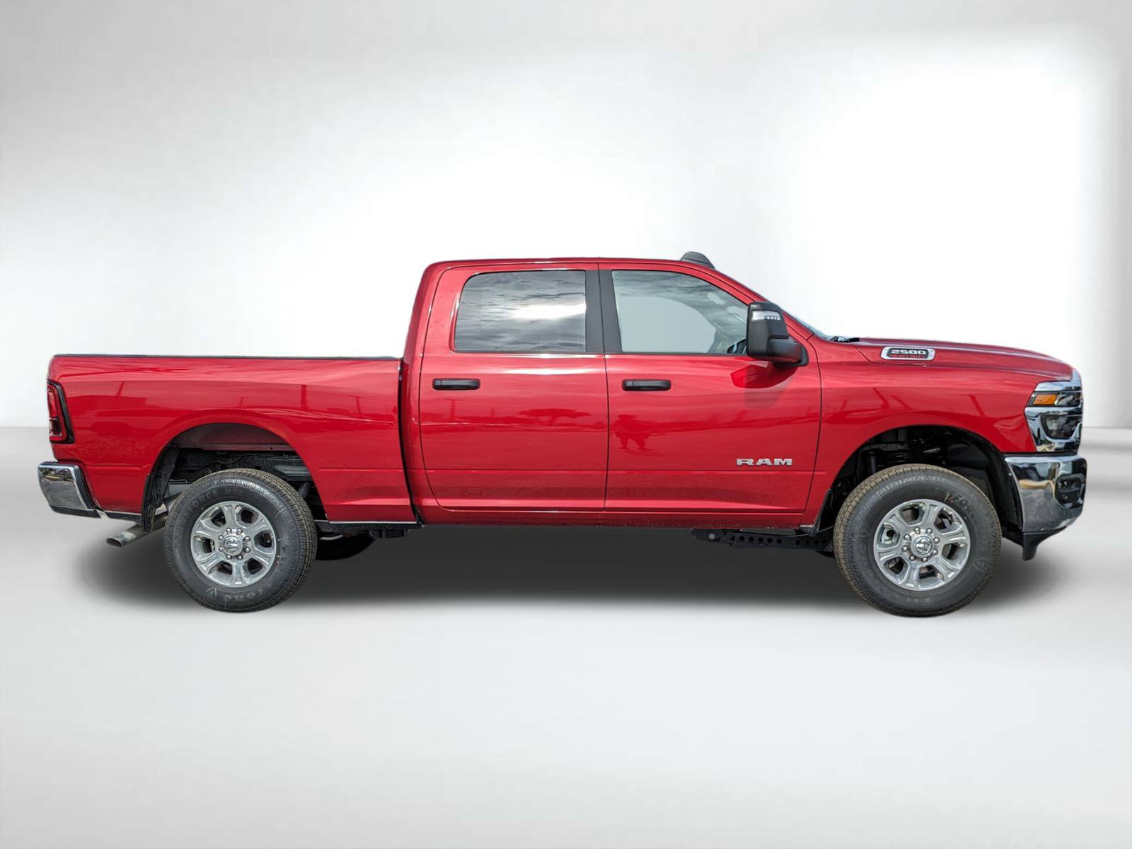 2025 Ram 2500 Big Horn photo 3