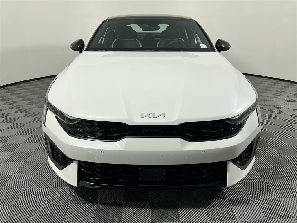 2025 Kia K5 GT-Line photo 9