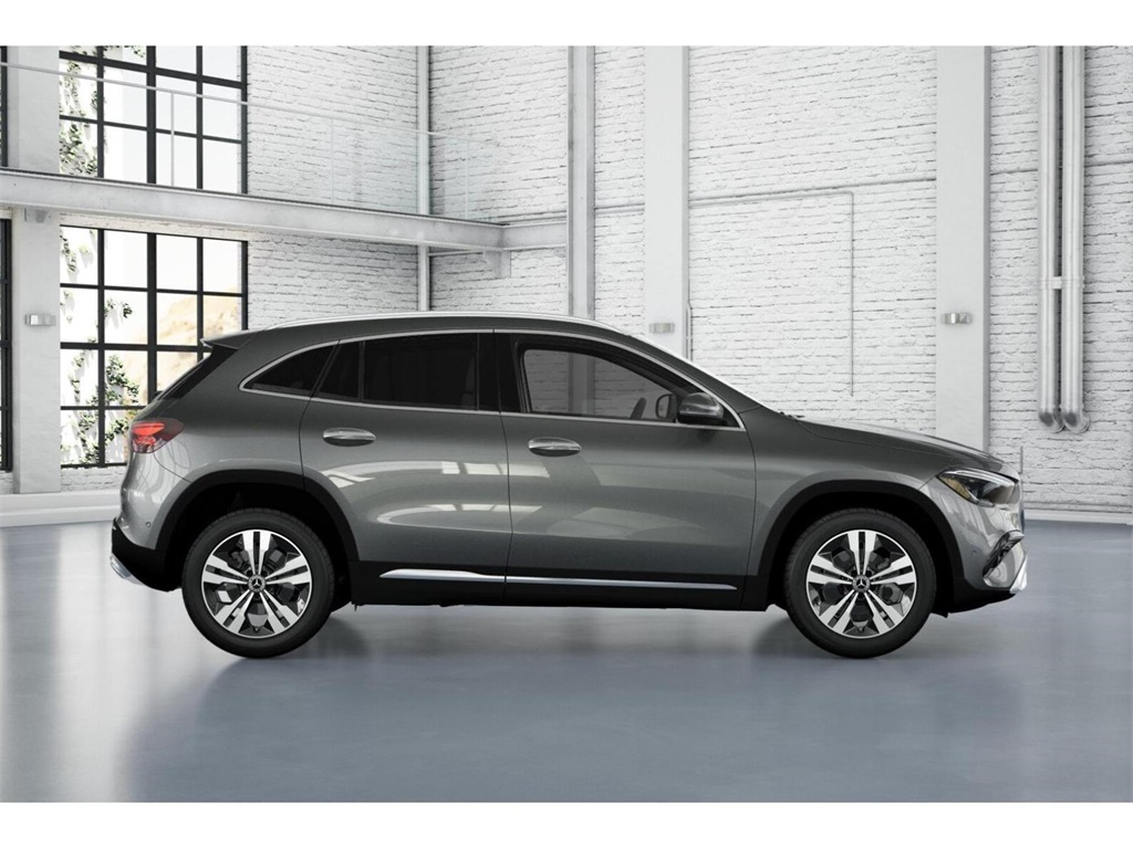 2026 Mercedes Benz GLA 250 photo 2