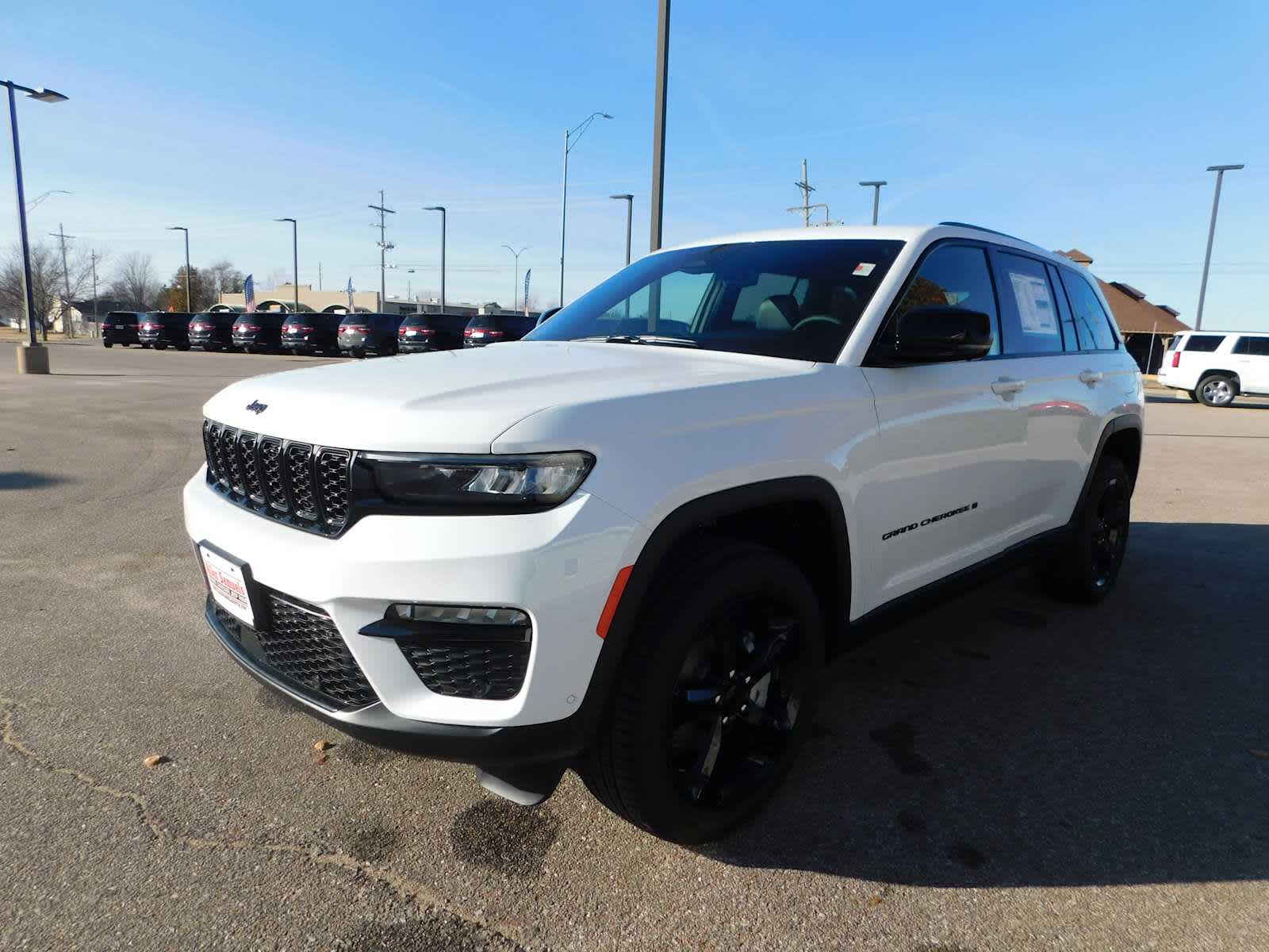2025 Jeep Grand Cherokee Limited photo 5