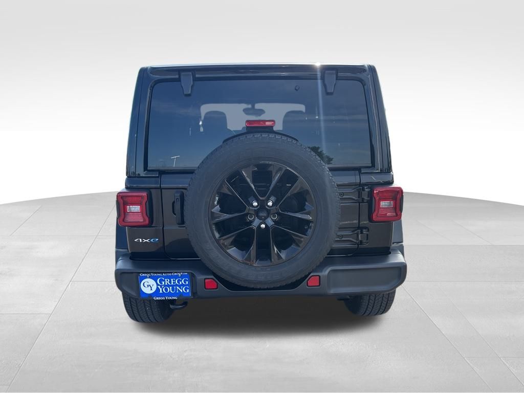 2021 Jeep Wrangler Unlimited Sahara 4xe photo 4