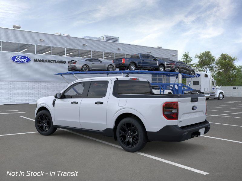 2026 Ford Maverick XLT photo 2