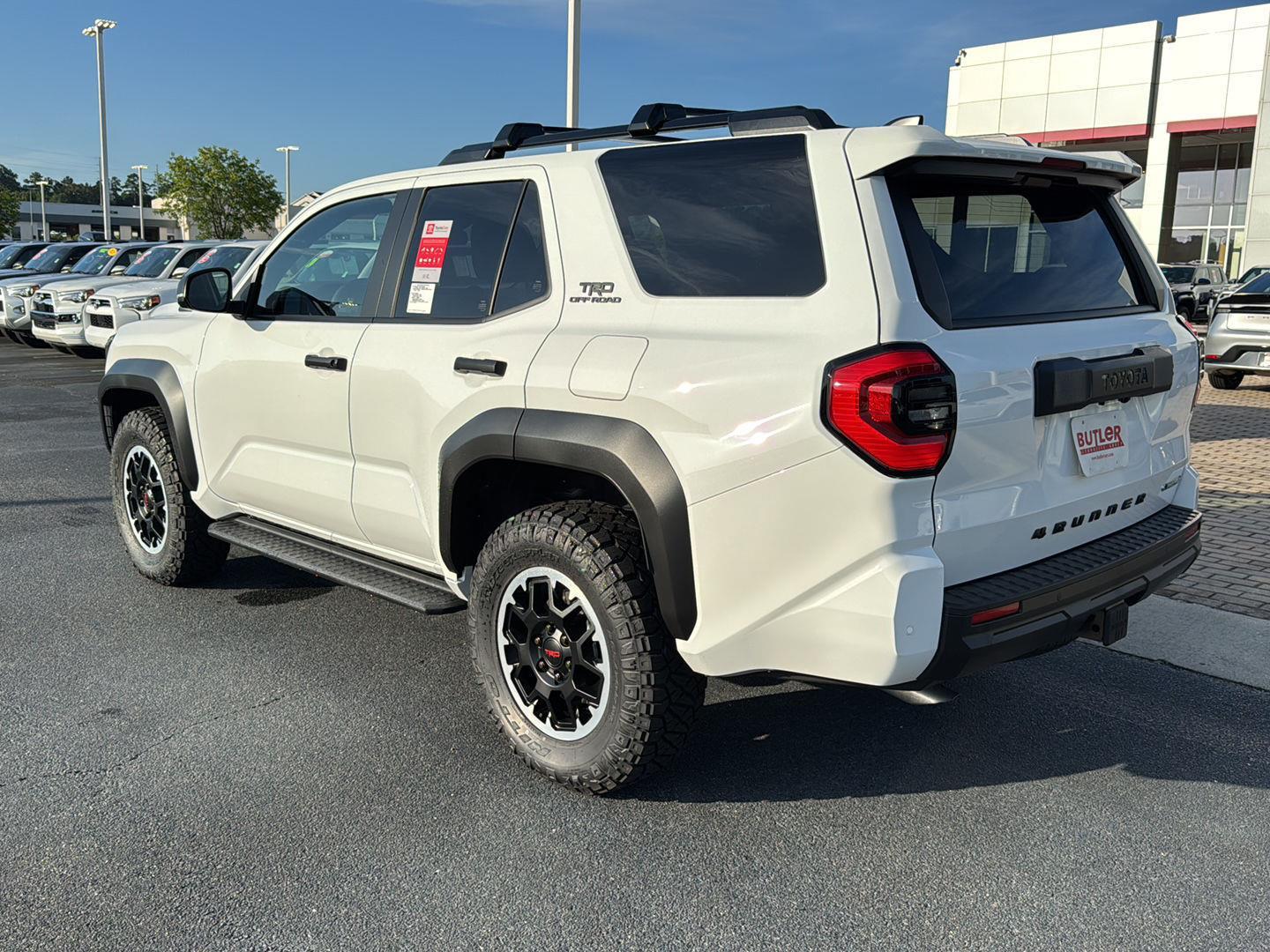 2025 Toyota 4Runner TRD Off-Road photo 3