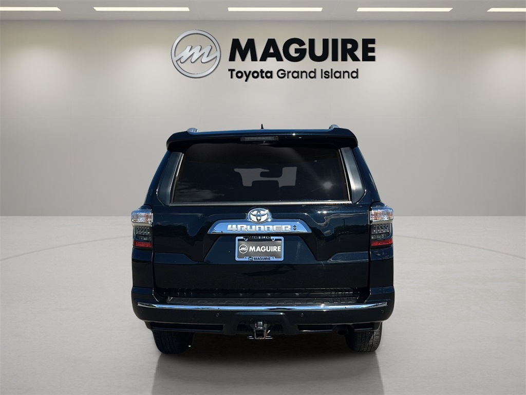 2023 Toyota 4Runner Limited photo 4
