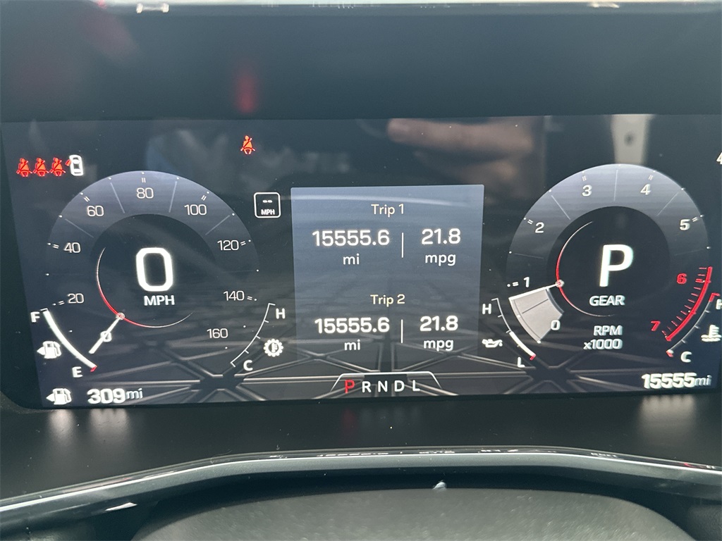 2024 GMC CANYON - Image 11