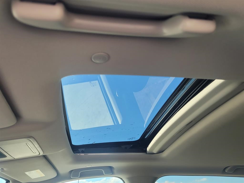 2026 Honda CR-V EX photo 5