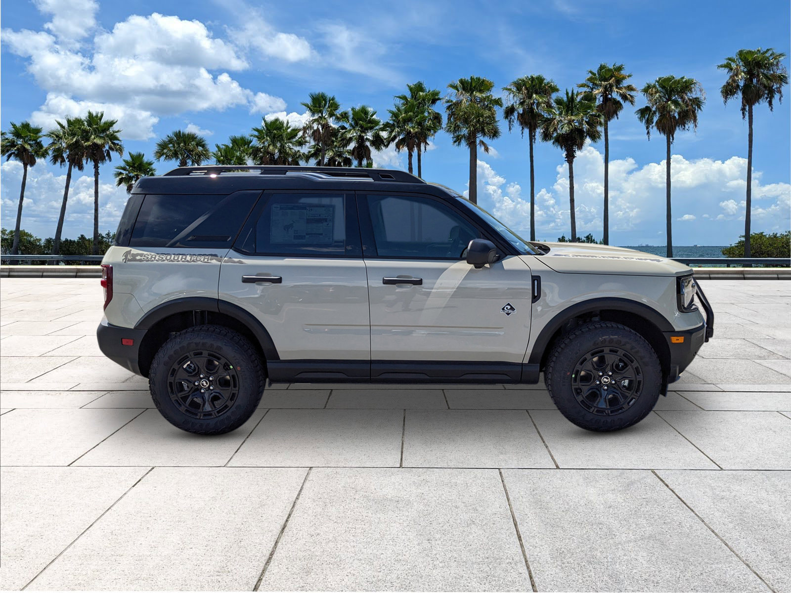 2025 Ford Bronco Sport Outer Banks photo 7