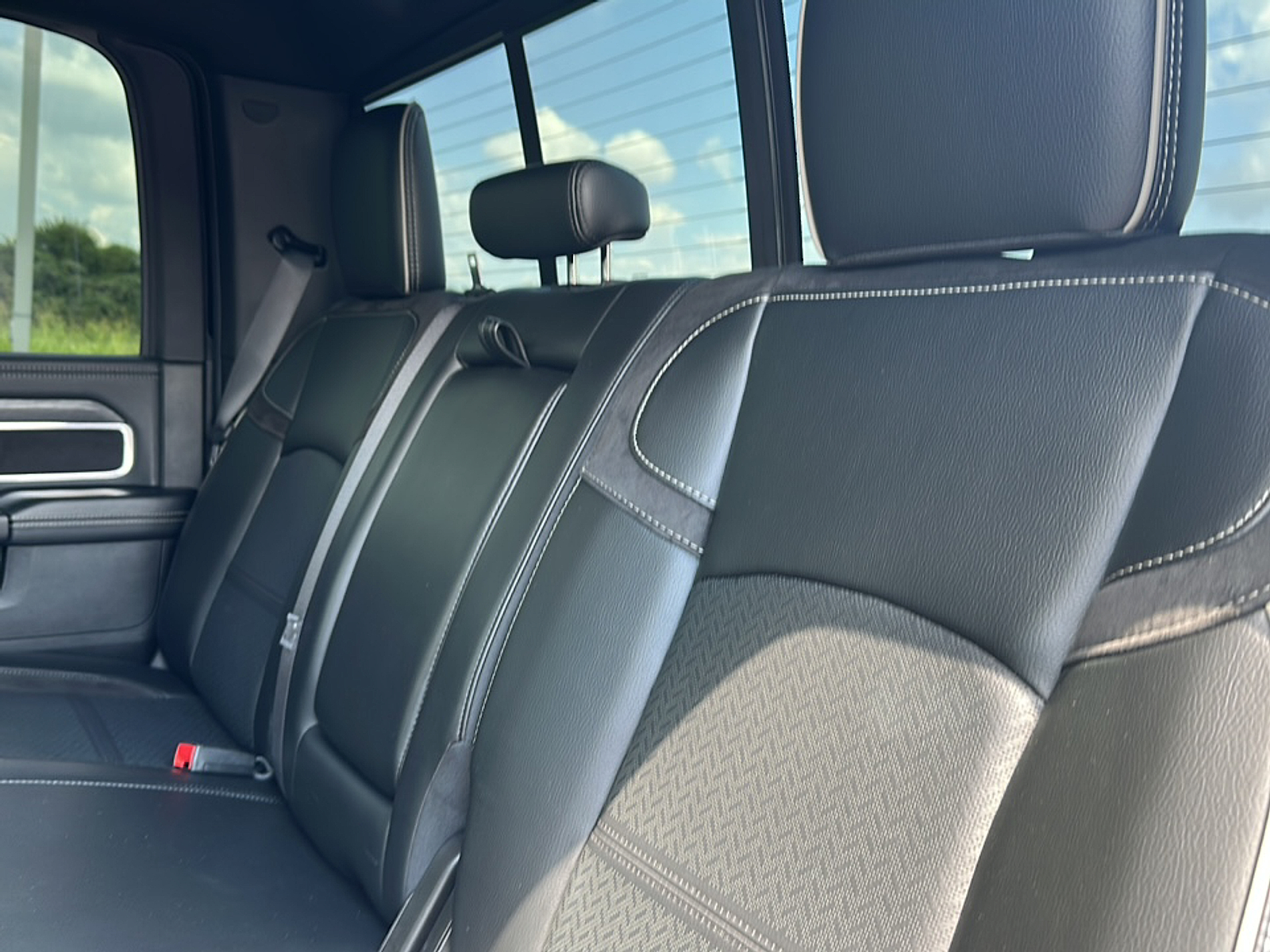 2024 Ram 2500 Laramie photo 6
