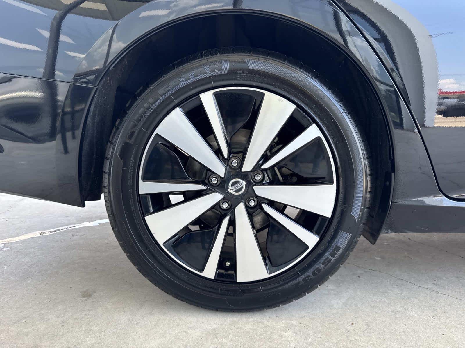 2021 Nissan Altima 2.5 SV photo 13