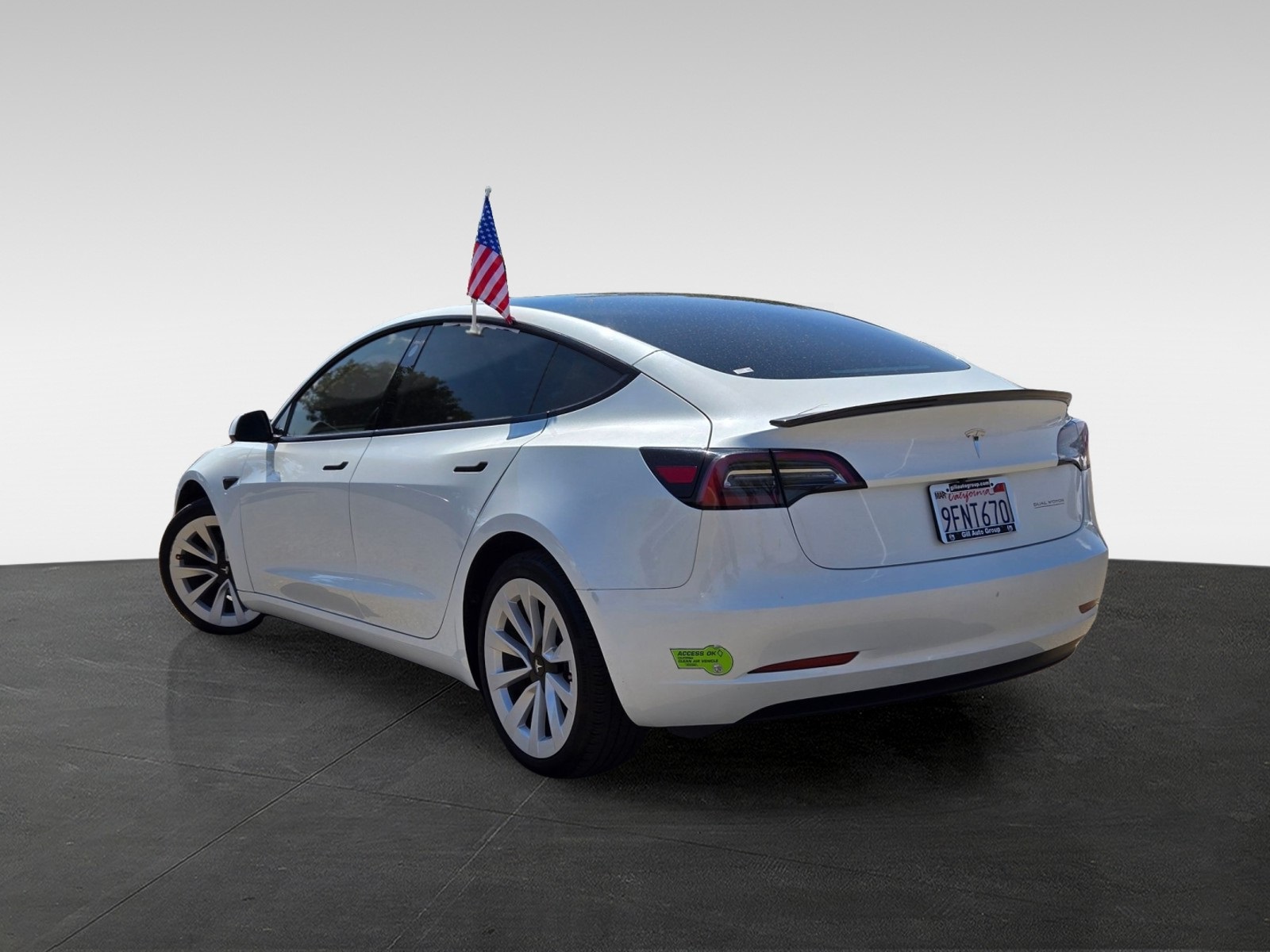 2023 Tesla Model 3 photo 6
