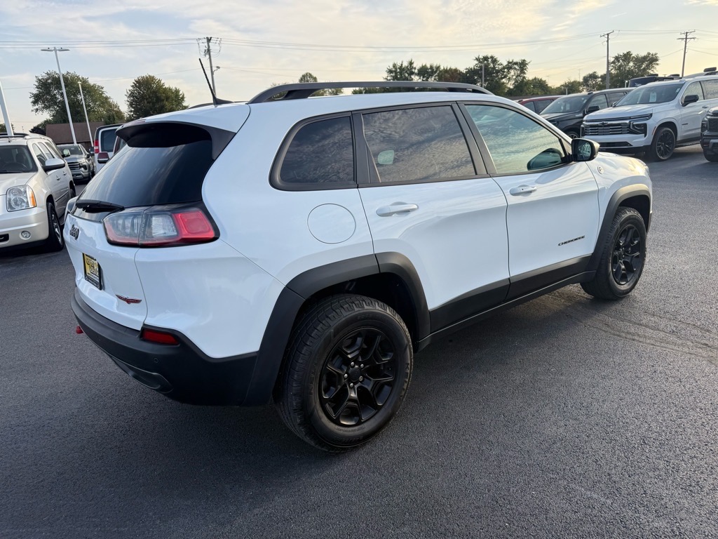 2019 Jeep Cherokee Trailhawk photo 3