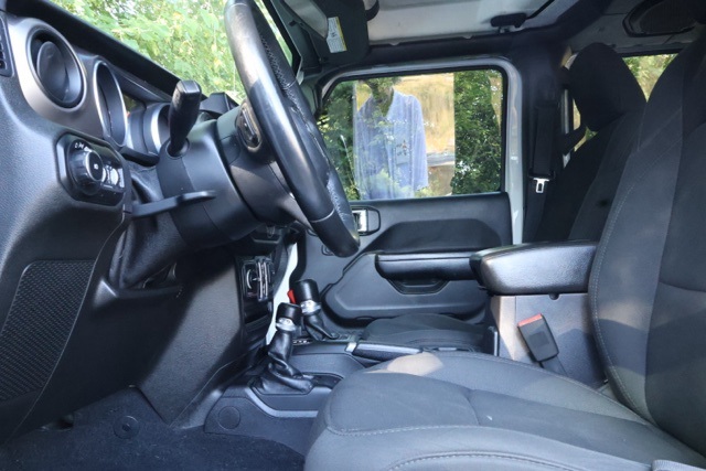 2018 Jeep Wrangler Unlimited Sport S photo 12