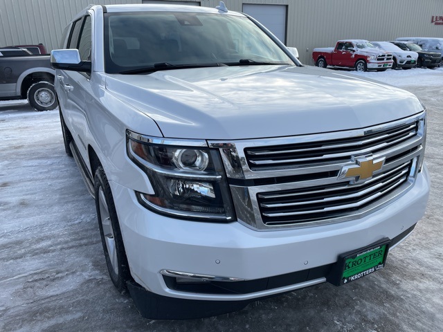 2020 Chevrolet Suburban Premier photo 3