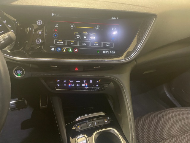 2022 Buick Envision Preferred photo 3