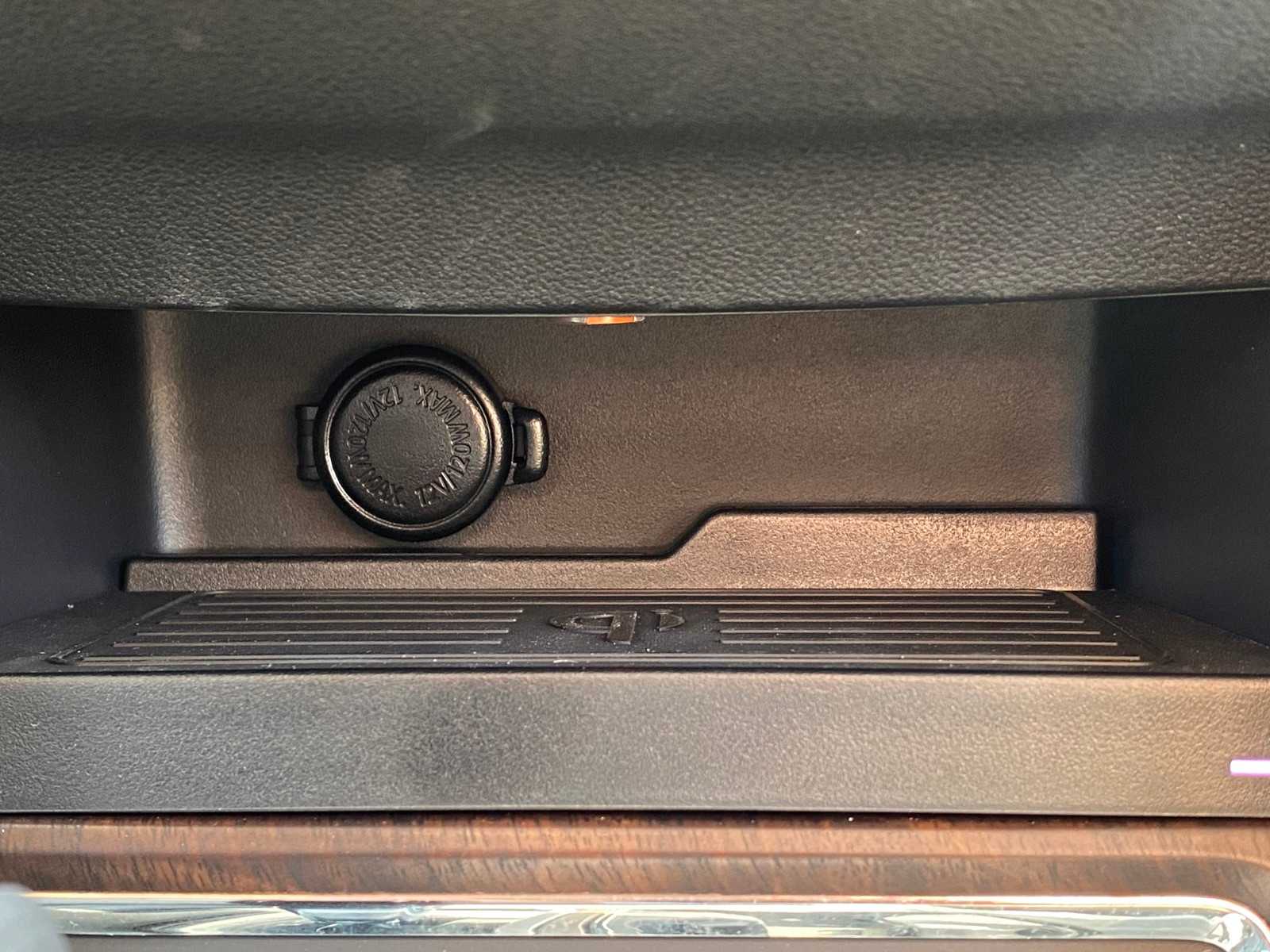 New 2025 CRYSTAL WHITE PEARL Subaru Touring image 21