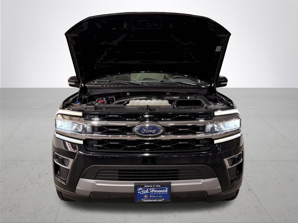 2024 Ford Expedition MAX Limited photo 4