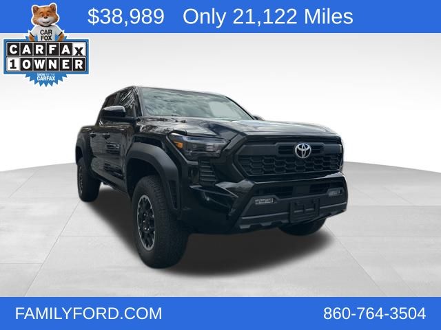 2024 Toyota Tacoma TRD Sport's photo