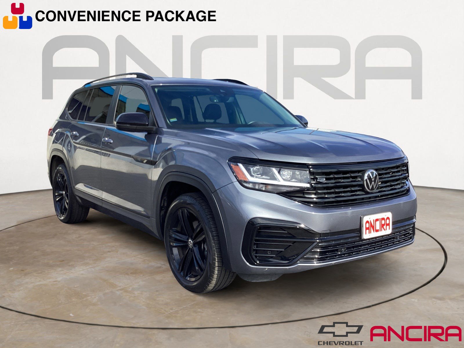 2023 Volkswagen Atlas SEL R-Line Black's photo