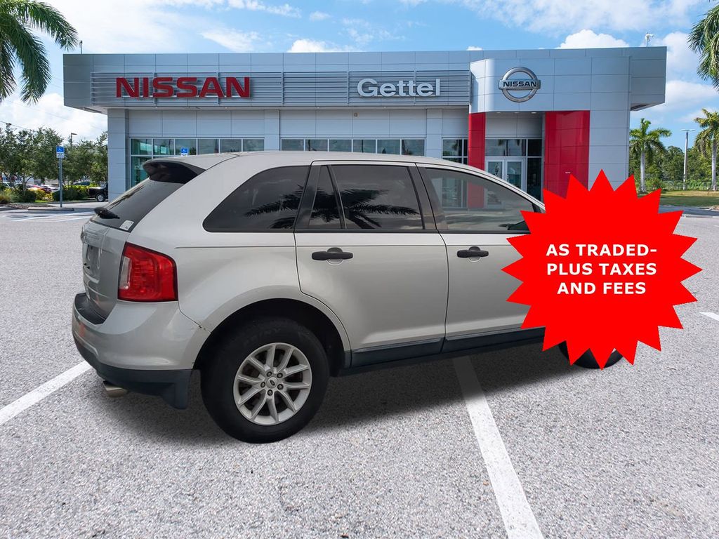 2013 Ford Edge SE photo 3
