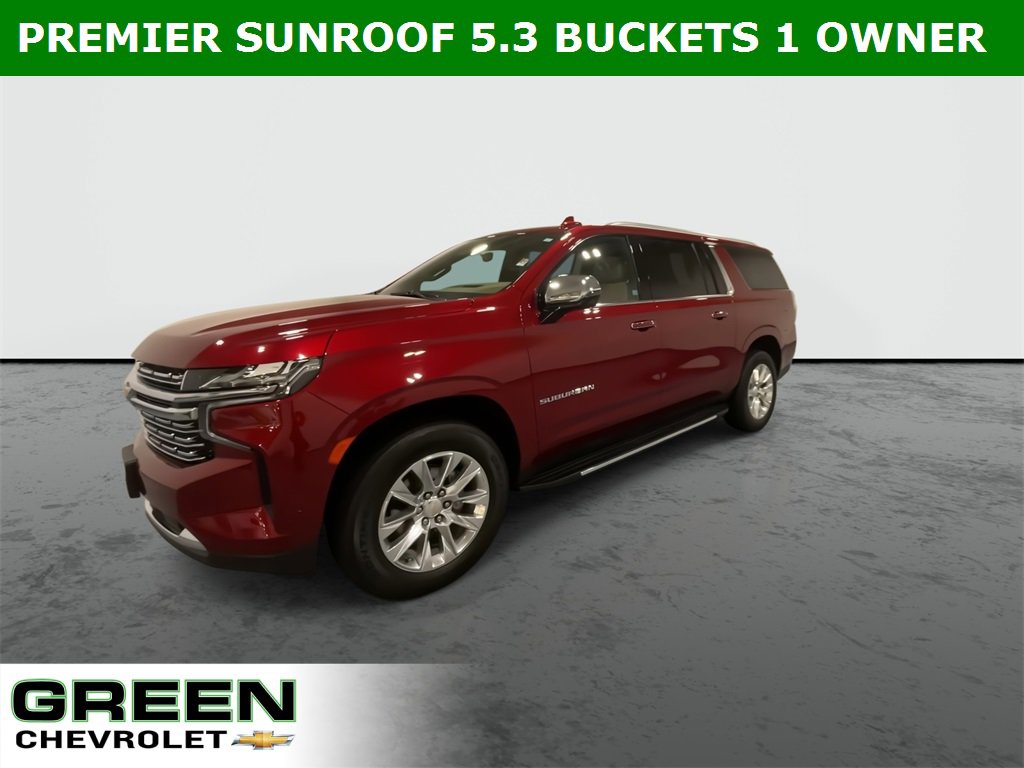 2023 Chevrolet Suburban Premier photo 2