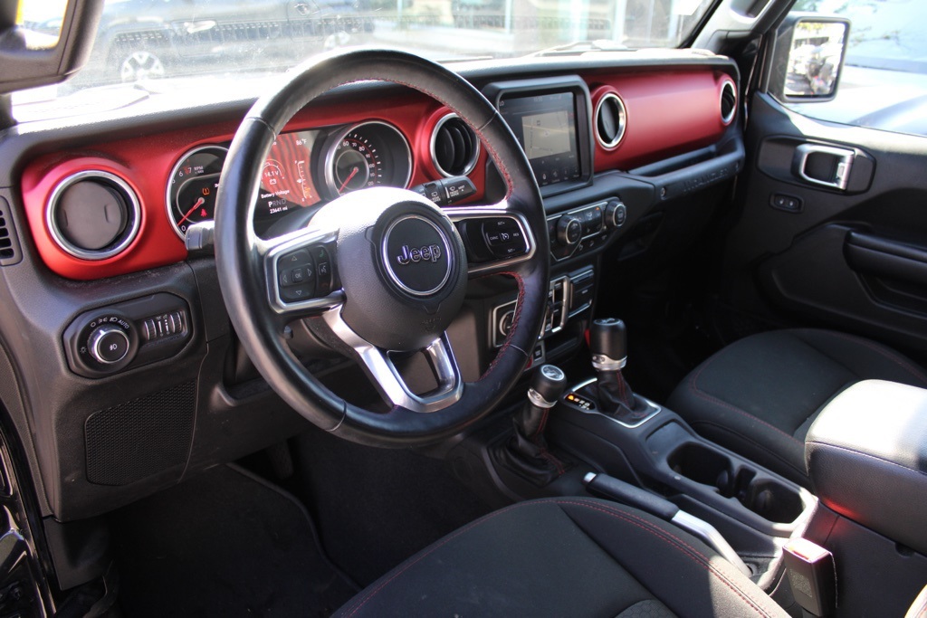 2018 Jeep Wrangler Unlimited Rubicon photo 2