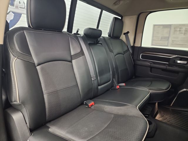 2022 Ram 2500 Laramie photo 32