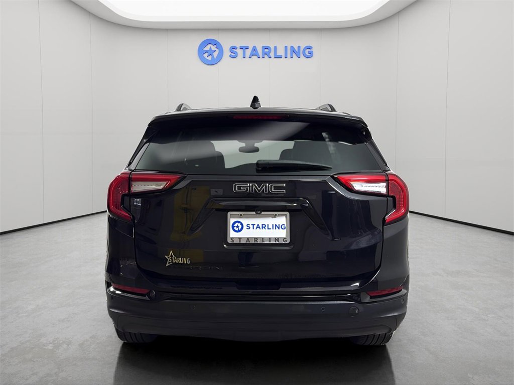 2022 Gmc Terrain SLT photo 2