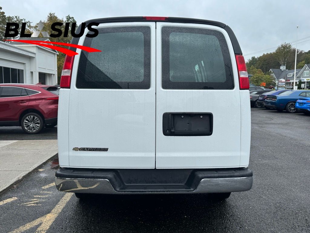 2023 Chevrolet Express 2500 Work Van photo 4