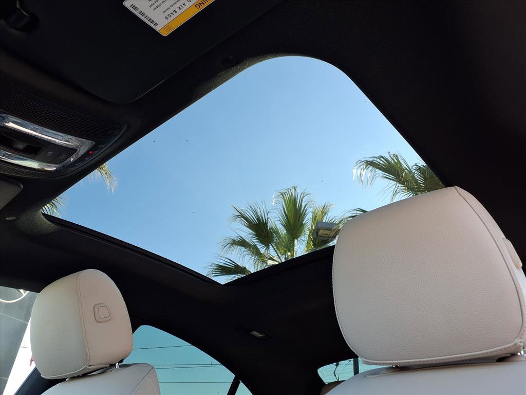 2022 Mercedes Benz CLA 250 photo 15