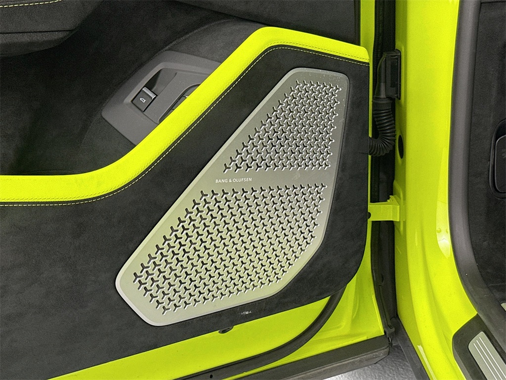 2024 Lamborghini Urus Performante photo 19