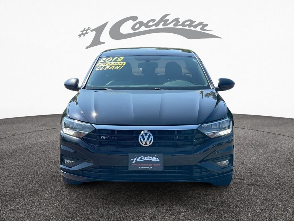 2019 Volkswagen Jetta R-Line photo 2