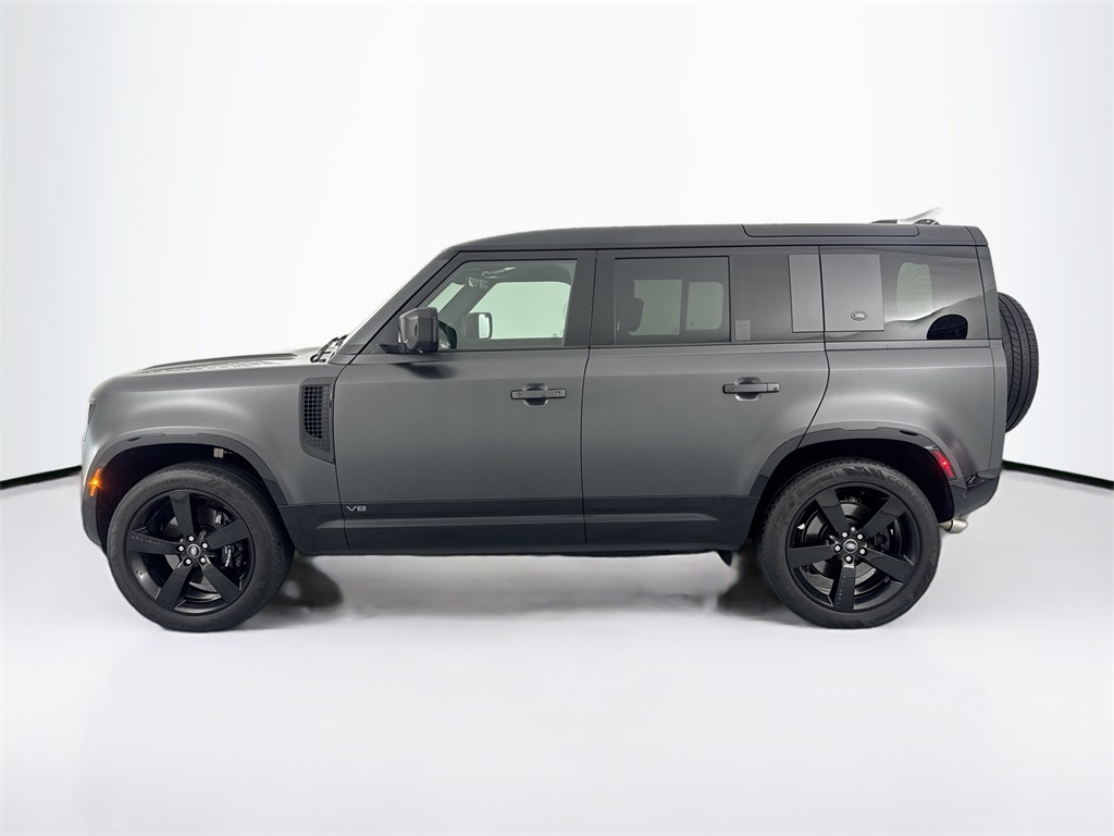 2023 Land Rover Defender 110 Carpathian Edition photo 8