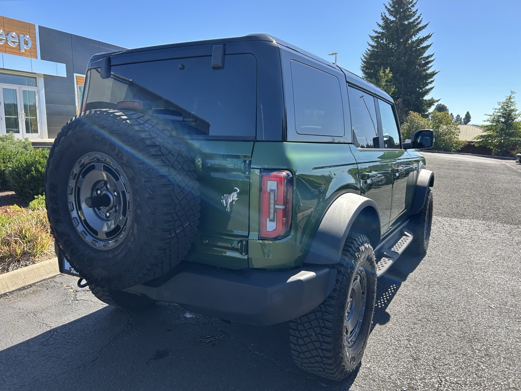 2024 Ford Bronco Outer Banks photo 5