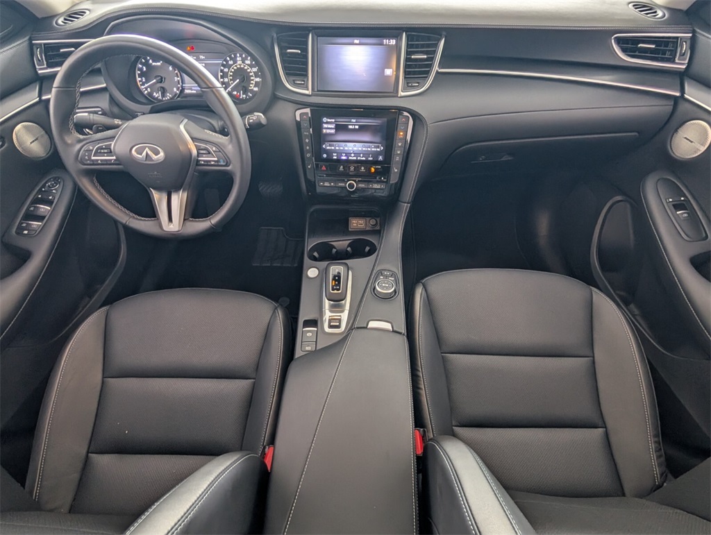 2025 Infiniti QX50 Luxe AWD photo 8