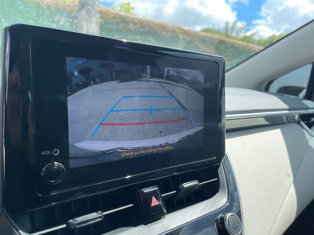 2023 Toyota Corolla LE photo 12
