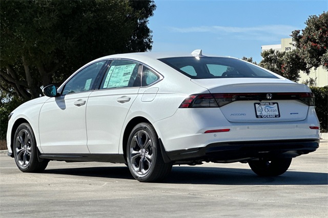 2025 Honda Accord Hybrid EX-L photo 4