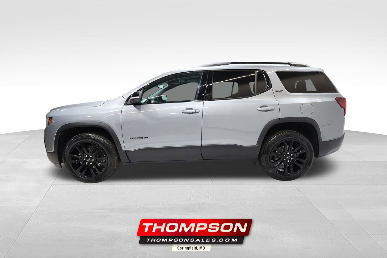 2023 GMC Acadia SLT's photo
