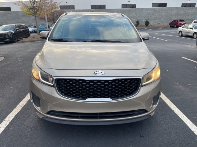 Used 2015 Kia Sedona LX with VIN KNDMB5C17F6022404 for sale in Cumming, GA