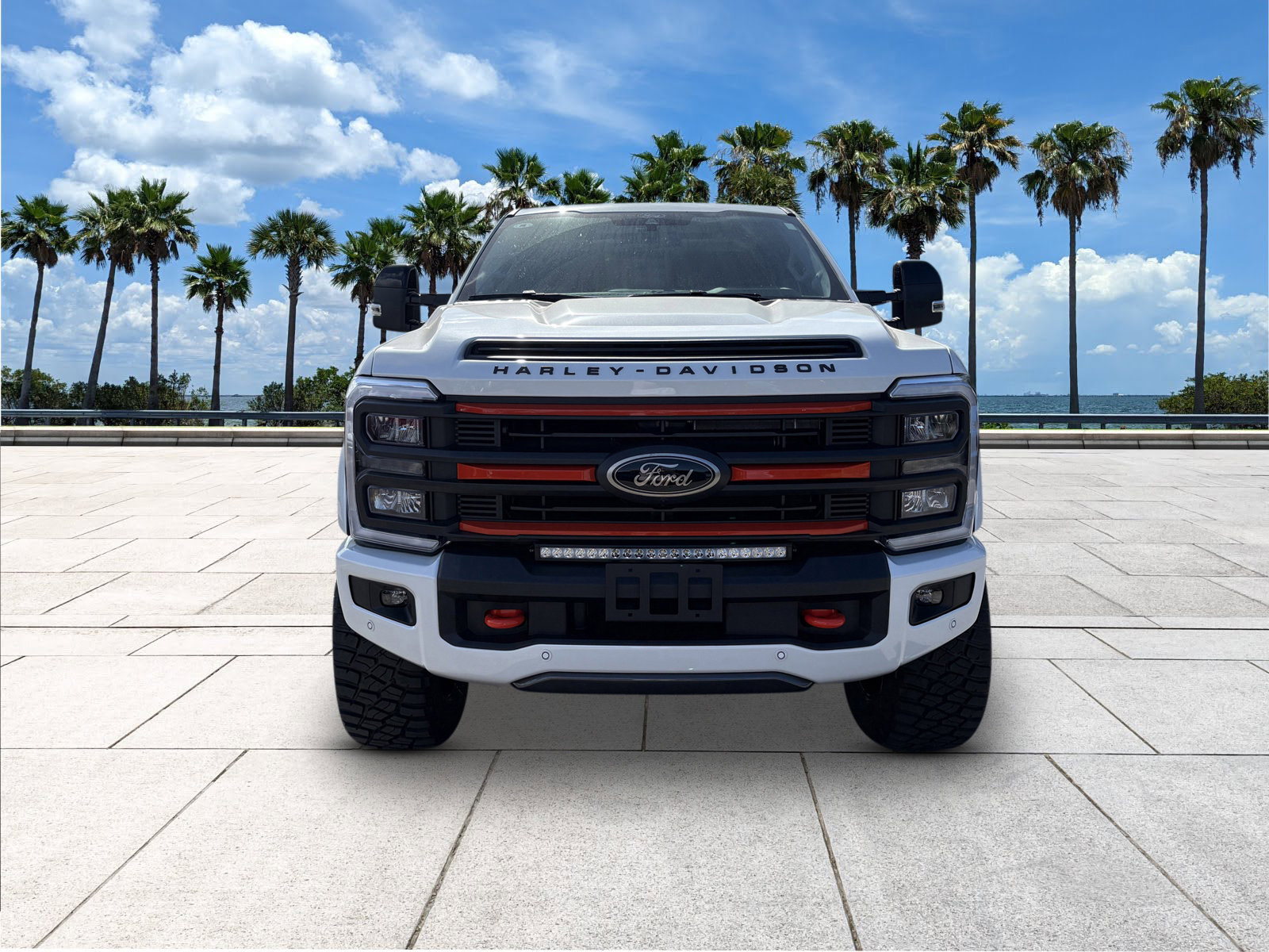2026 Ford F-250 Lariat photo 3