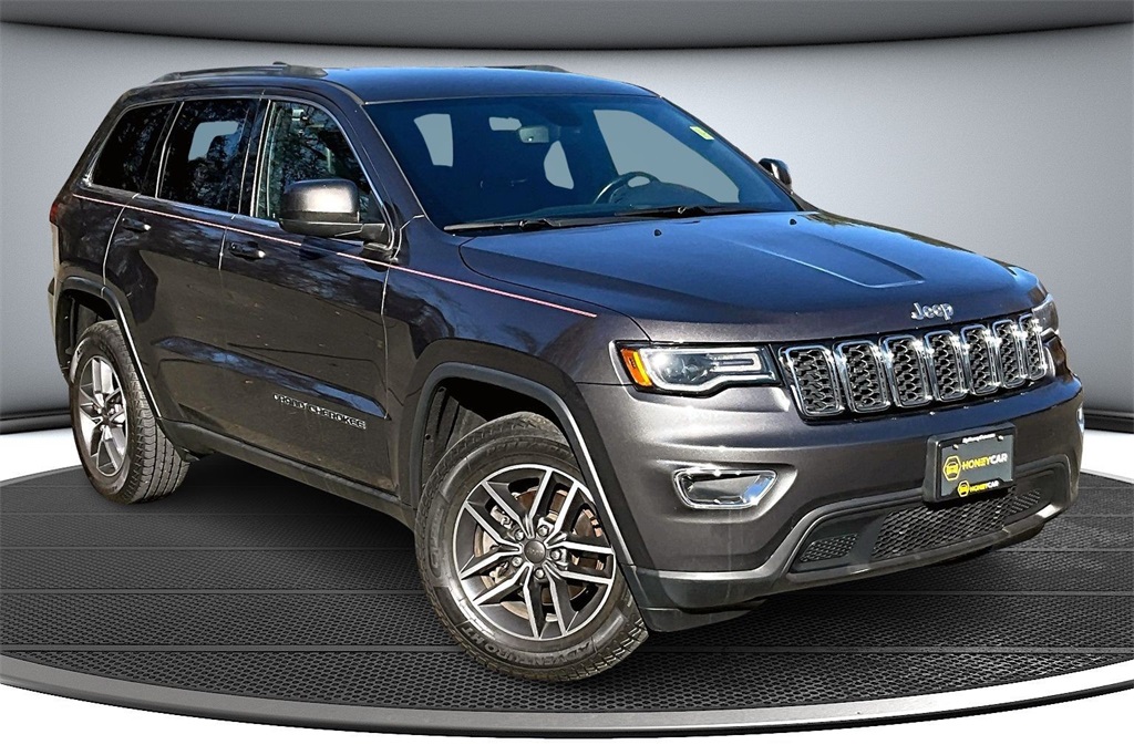 2020 Jeep Grand Cherokee Laredo E's photo