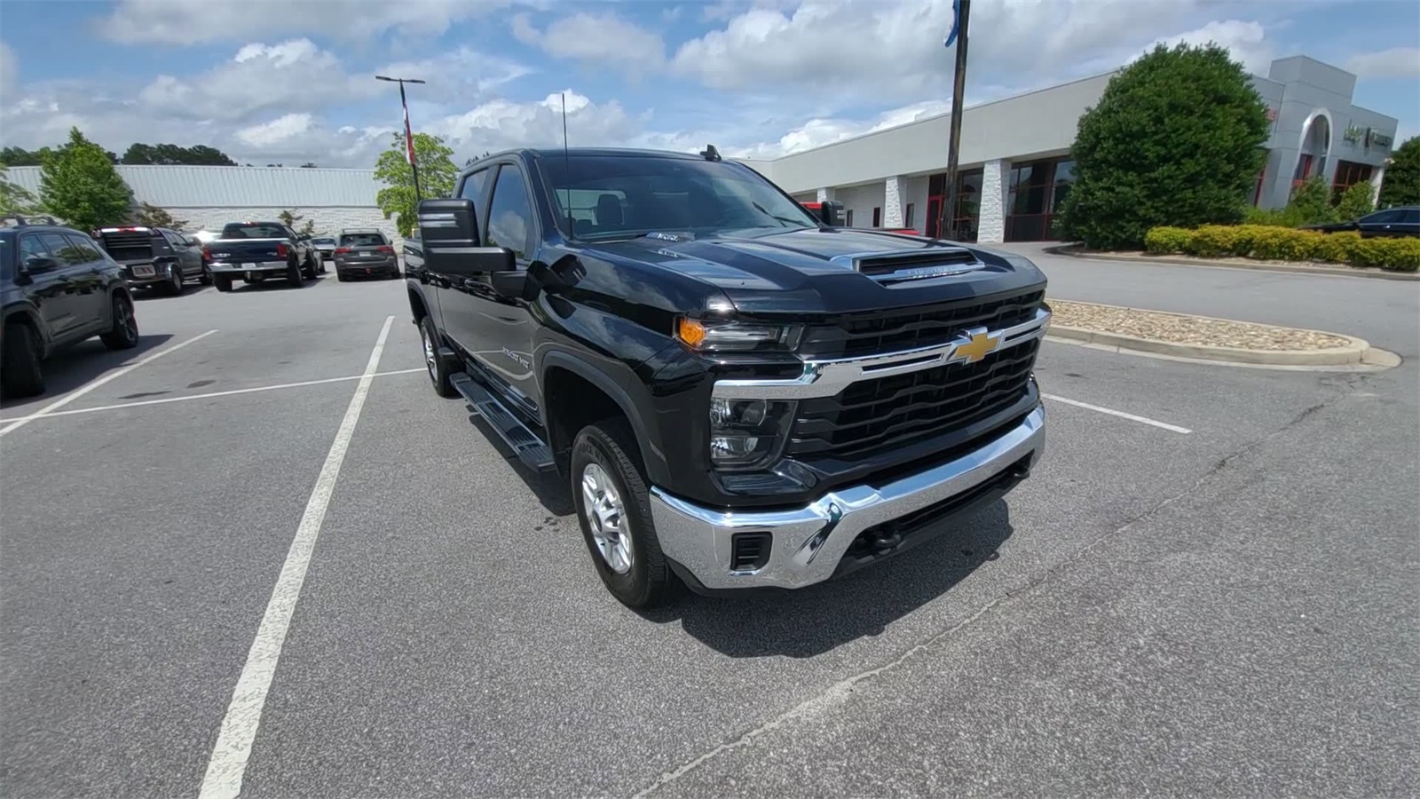 2024 Chevrolet Silverado 2500HD LT photo 3