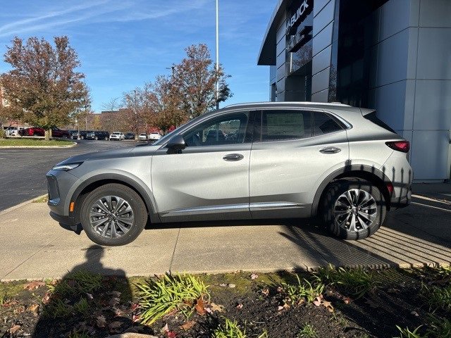 2025 Buick Envision Preferred photo 5