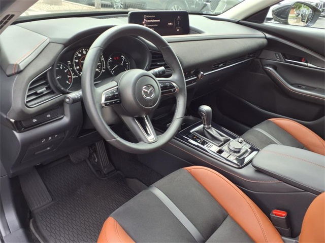 2024 Mazda CX-30 2.5 Carbon Turbo photo 17
