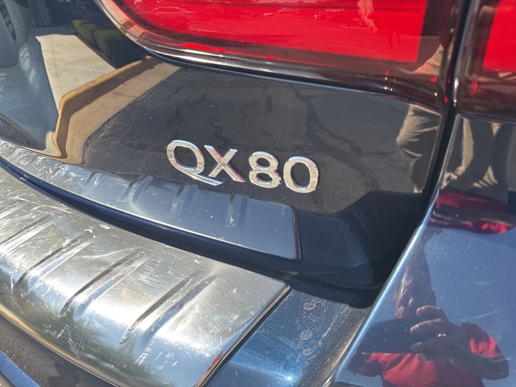 2021 Infiniti QX80 Sensory photo 5