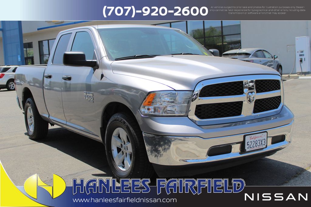 2024 Ram 1500 Classic SLT photo 4