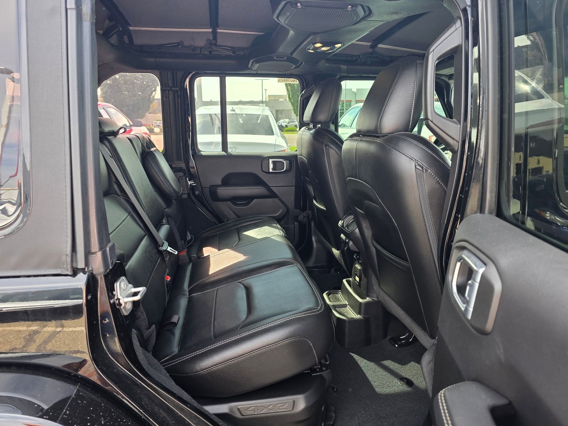 2022 Jeep Wrangler 4xe Unlimited Sahara photo 22
