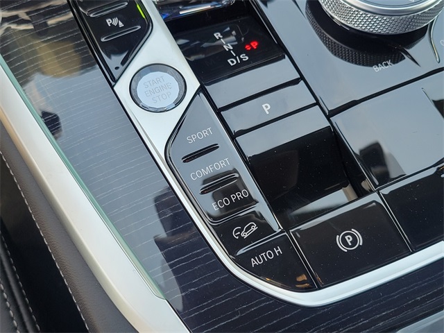 2026 Bmw X7 M60i photo 22