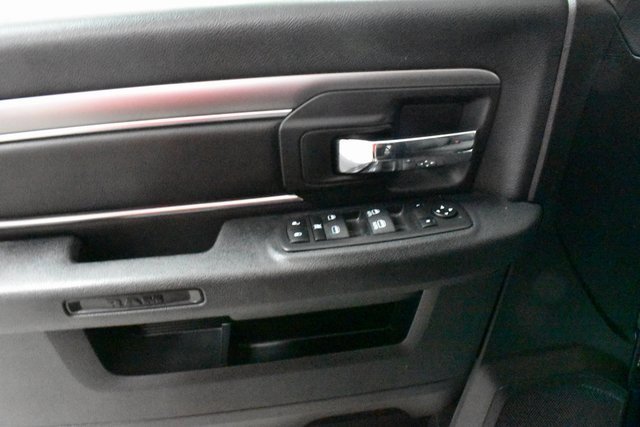 2021 Ram 1500 Classic Warlock photo 15